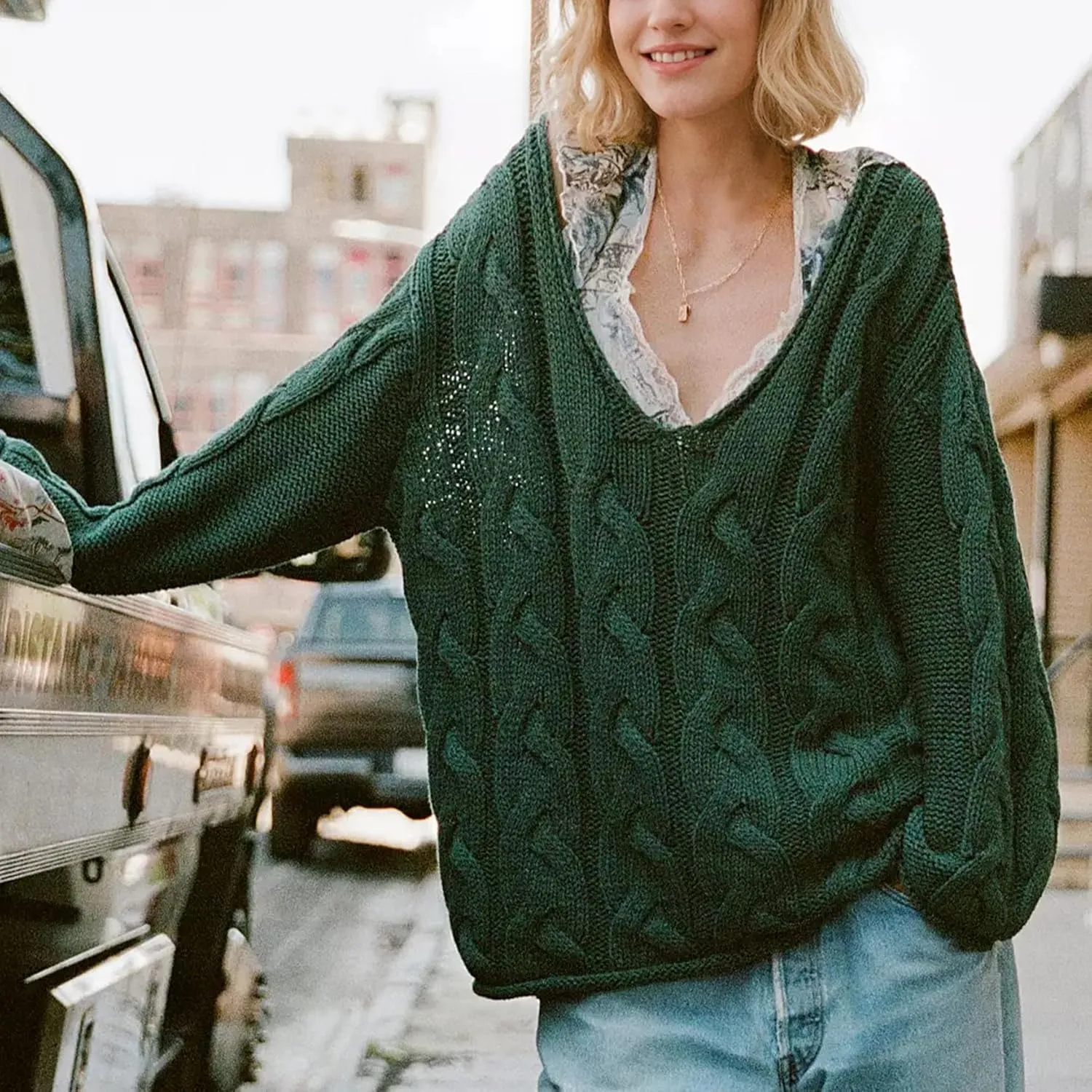 Womens Oversized Sweater Slouchy Wide V Neck Pullover Sweater Casual Long Sleeve Cable Knit Chunky Sweaters Tops